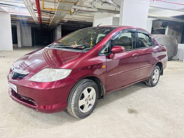 https://images10.gaadi.com/usedgaadi-sellcar/UsedCar/f58c500fa/8f6306f8-4836-43e5-b6f0-300111bd92af.jpeg?imwidth=6400
