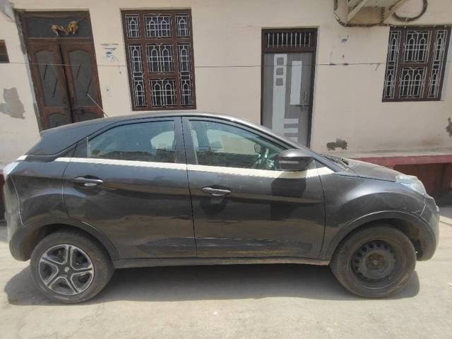 https://images10.gaadi.com/usedgaadi-sellcar/UsedCar/f58dc9caa/5a1a34ff-a848-41f9-9d4c-dcb456a3906b.jpg?imwidth=6401