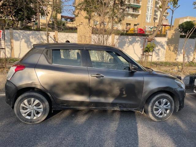 https://images10.gaadi.com/usedgaadi-sellcar/UsedCar/f58f45b8a/02a79c0f-8460-44a7-af1c-6d945576c853.jpeg?imwidth=6401