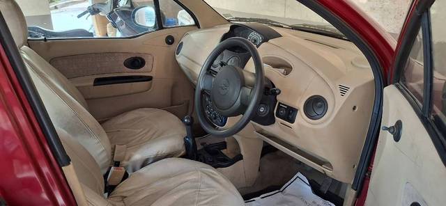 https://images10.gaadi.com/usedgaadi-sellcar/UsedCar/f58f7444a/065acaf4-a959-494c-8607-91bd83c921d4.jpg?imwidth=6401