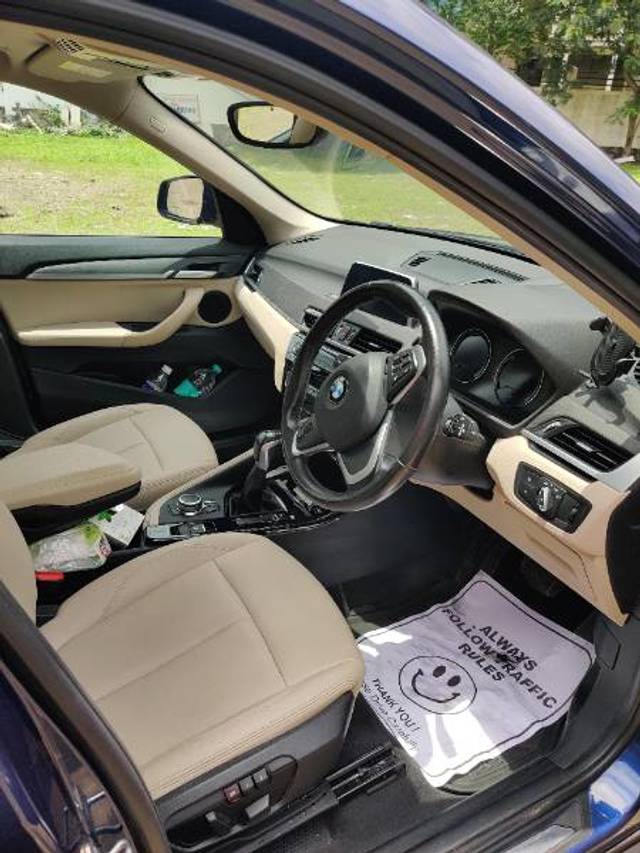 https://images10.gaadi.com/usedgaadi-sellcar/UsedCar/f5904d32a/40415844-8e16-4f30-80b4-f3796c13f653.jpg?imwidth=6402