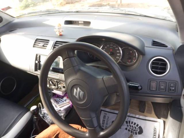 https://images10.gaadi.com/usedgaadi-sellcar/UsedCar/f591293fa/e2c58609-b595-4aba-a87f-0d485846b43f.jpg?imwidth=6401