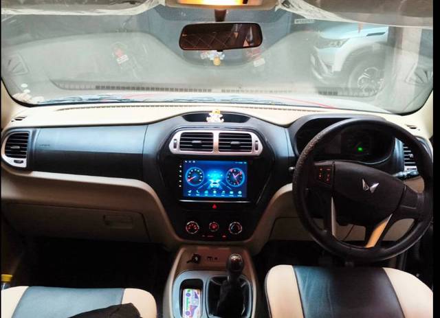 https://images10.gaadi.com/usedgaadi-sellcar/UsedCar/f591c696a/84360944-fdd7-4c5c-8fc4-f0fd6f6eefd4.png?imwidth=6402