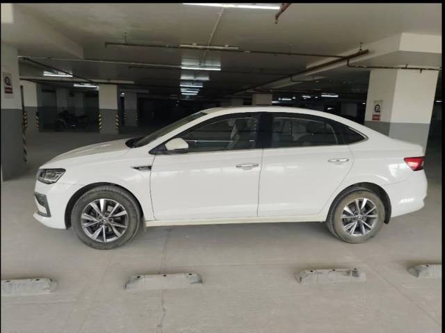 https://images10.gaadi.com/usedgaadi-sellcar/UsedCar/f5957a26a/c98a03e4-4f0f-409a-aef5-978fac261caf.jpg?imwidth=6400