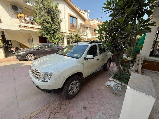 https://images10.gaadi.com/usedgaadi-sellcar/UsedCar/f595e860a/71fb5e43-bd72-46b3-a2e1-83cbc5616a05.jpg?imwidth=6400