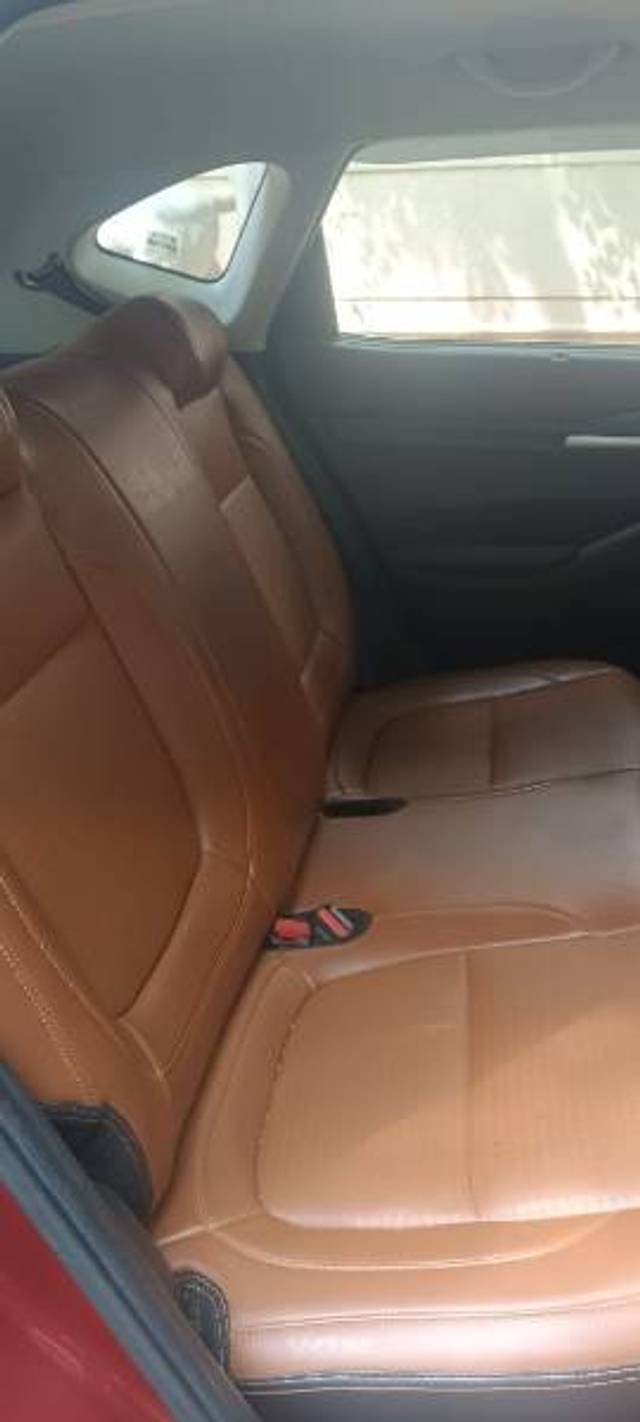 https://images10.gaadi.com/usedgaadi-sellcar/UsedCar/f595f1b9a/25ba39d7-2999-4d2f-b157-b0f4f11be9af.jpg?imwidth=6402