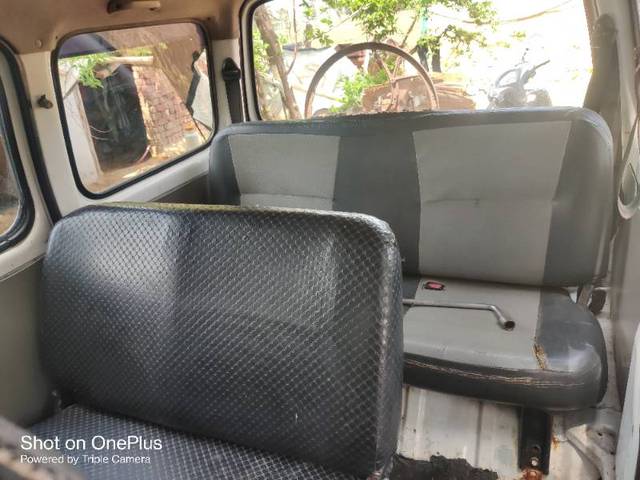 https://images10.gaadi.com/usedgaadi-sellcar/UsedCar/f596f4b9a/2704c064-effd-42c7-8e26-dcd70e5279f7.jpg?imwidth=6400