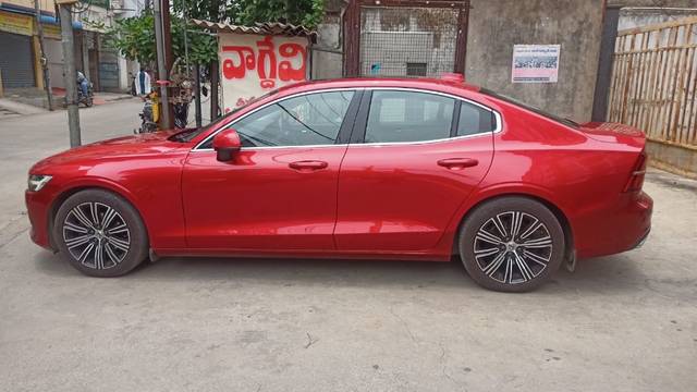 https://images10.gaadi.com/usedgaadi-sellcar/UsedCar/f5971085a/eb442a5a-561d-4811-a662-9d7923696b2a.jpeg?imwidth=6400