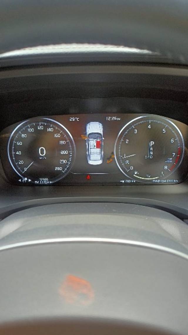 https://images10.gaadi.com/usedgaadi-sellcar/UsedCar/f5971085a/ec763fcf-6651-4180-9e88-49f44bd7ed27.jpeg?imwidth=6402
