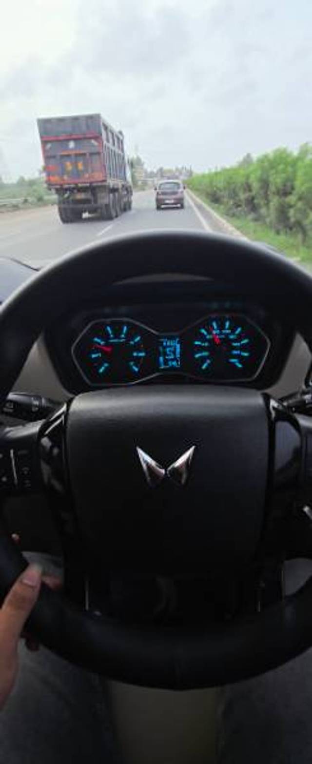 https://images10.gaadi.com/usedgaadi-sellcar/UsedCar/f5972ad5a/fe52e7b4-81c0-47f5-bb08-73b480b5306e.jpg?imwidth=6401