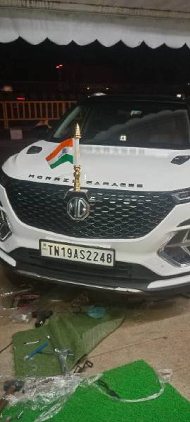 https://images10.gaadi.com/usedgaadi-sellcar/UsedCar/f5978b69a/8903c871-5fc7-4d86-8446-7586d2c89036.jpg?imwidth=6401