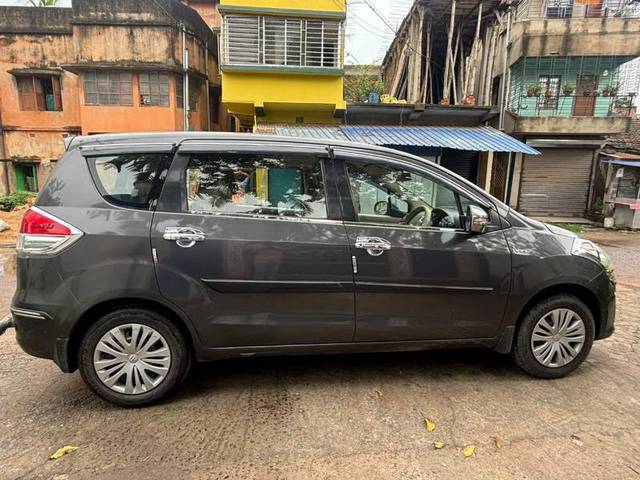 https://images10.gaadi.com/usedgaadi-sellcar/UsedCar/f5992038a/6731ccdb-3509-4112-8520-231e44c9df42.jpg?imwidth=6401