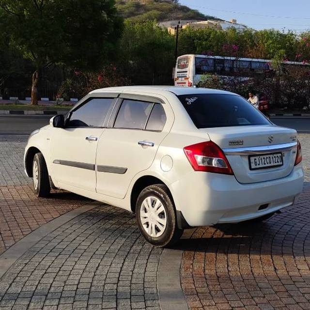 https://images10.gaadi.com/usedgaadi-sellcar/UsedCar/f5993590a/f6704c04-8b2c-466c-9c0f-687f36951477.jpg?imwidth=6402