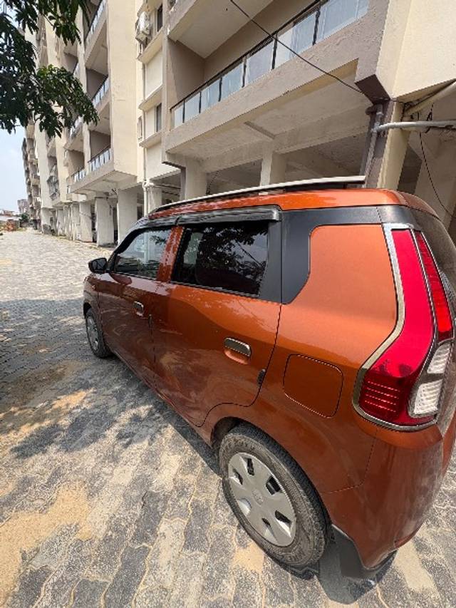 https://images10.gaadi.com/usedgaadi-sellcar/UsedCar/f59a0f90a/444ee6c0-0bc4-43f4-977b-1593a95f4177.jpeg?imwidth=6402