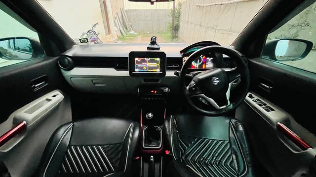 https://images10.gaadi.com/usedgaadi-sellcar/UsedCar/f59a2a22a/e2f70e4d-faa3-4d33-a0a1-f03e2a3b9fe4.jpeg?imwidth=6402