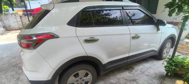 https://images10.gaadi.com/usedgaadi-sellcar/UsedCar/f59aec6ea/bdb3abfb-d59f-49e3-95da-917c4dee0ae0.jpg?imwidth=6402