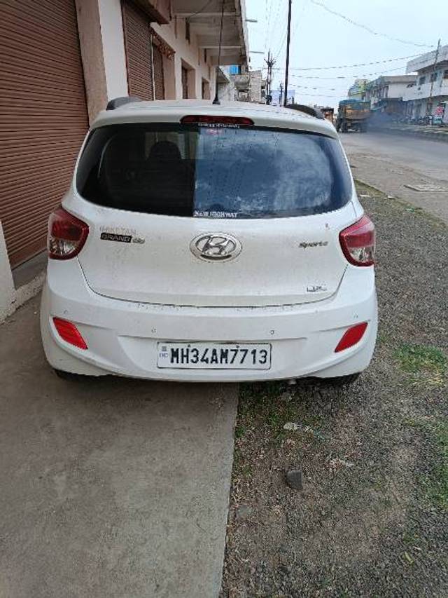 https://images10.gaadi.com/usedgaadi-sellcar/UsedCar/f59afecea/25ad85fa-f2a8-4dc7-8276-f6eb5300fd27.jpg?imwidth=6401
