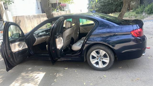 https://images10.gaadi.com/usedgaadi-sellcar/UsedCar/f59b1809a/1655939f-85a3-41a7-9c77-4fb45be9b61a.jpeg?imwidth=6402