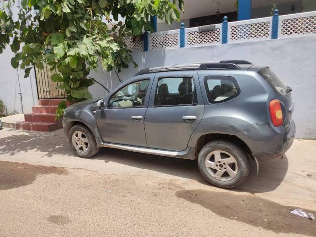 https://images10.gaadi.com/usedgaadi-sellcar/UsedCar/f59b2bb1a/a6f68e4c-b183-444b-8972-55e67a9e05a0.jpg?imwidth=6402