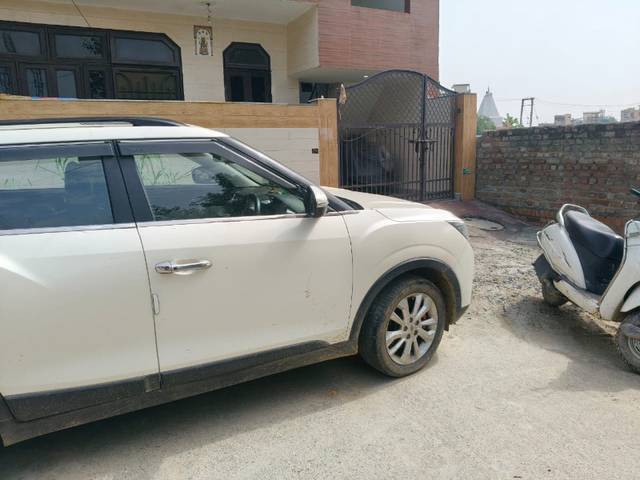 https://images10.gaadi.com/usedgaadi-sellcar/UsedCar/f59b8054a/ef6c3dbd-5510-460f-a5c8-cc9bf15f7401.jpeg?imwidth=6401