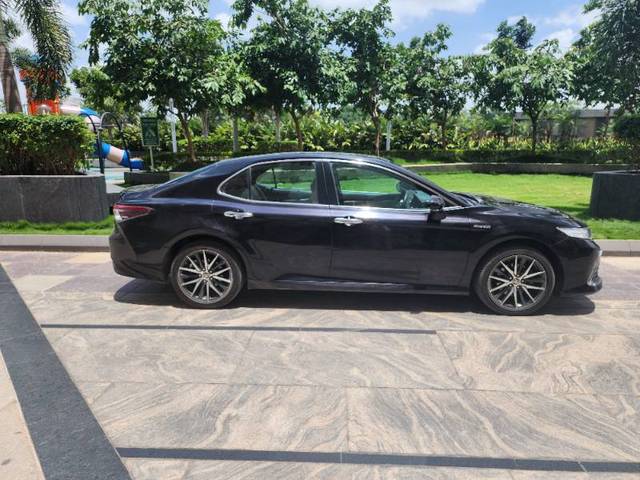 https://images10.gaadi.com/usedgaadi-sellcar/UsedCar/f59b92aba/fa5d74cb-83c4-46ce-a759-e326e9ecd960.jpg?imwidth=6400