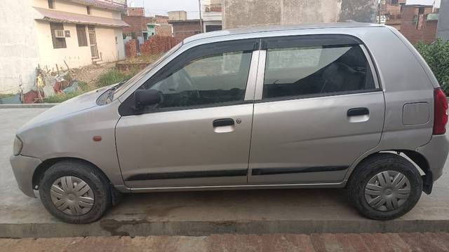 https://images10.gaadi.com/usedgaadi-sellcar/UsedCar/f59b95dca/cb21e9e4-d704-4951-8b44-bbe7a408aea6.jpg?imwidth=6402