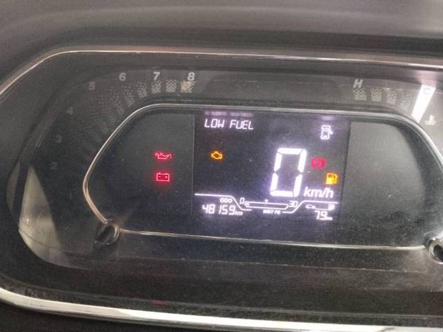 https://images10.gaadi.com/usedgaadi-sellcar/UsedCar/f59c1c3ea/4af44123-09eb-46ed-8dc8-f8ea512ef031.jpg?imwidth=6401