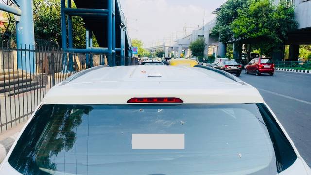 https://images10.gaadi.com/usedgaadi-sellcar/UsedCar/f59c89c8a/e9518749-e6df-46d6-93e3-afb7d809a25d.jpeg?imwidth=6402