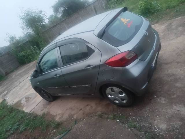 https://images10.gaadi.com/usedgaadi-sellcar/UsedCar/f59d277ba/624b55b0-fe43-45ac-a05b-5faabeeea805.jpg?imwidth=6402