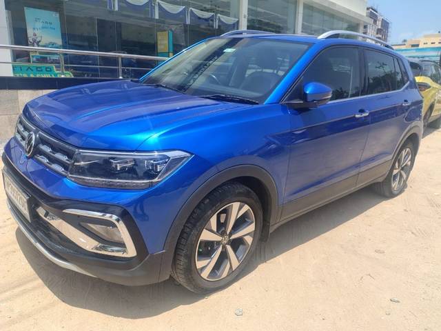 https://images10.gaadi.com/usedgaadi-sellcar/UsedCar/f59d370ea/8bbcedb9-ec7b-4c10-a57a-82b374e5a44b.jpeg?imwidth=6401