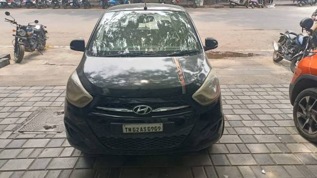 https://images10.gaadi.com/usedgaadi-sellcar/UsedCar/f59d3edda/975599a0-6bd3-408b-9274-35d2ca9ce470.jpeg?imwidth=6400