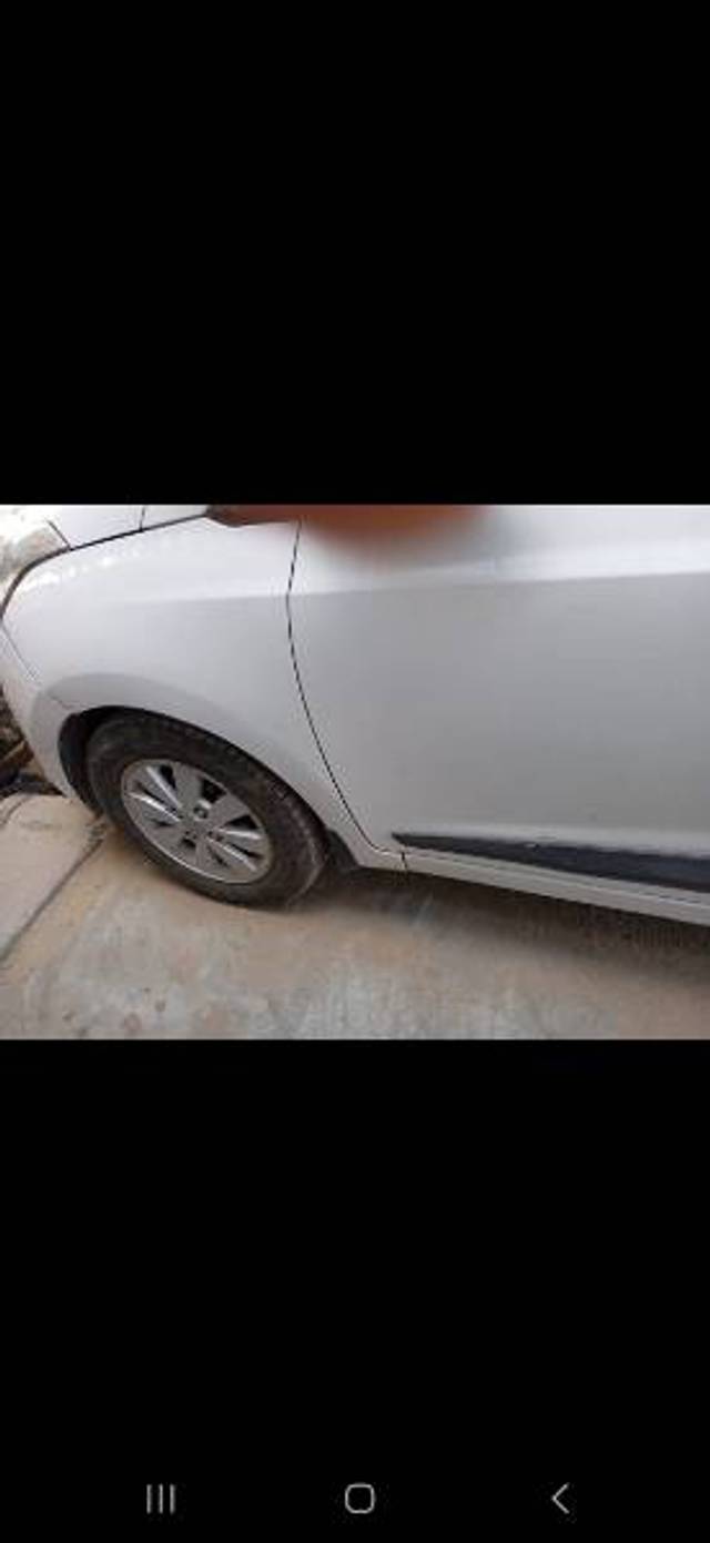 https://images10.gaadi.com/usedgaadi-sellcar/UsedCar/f59d60c8a/160d4e0a-a1cc-4401-bf8a-2996a22059f9.jpg?imwidth=6402