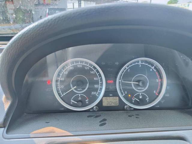 https://images10.gaadi.com/usedgaadi-sellcar/UsedCar/f59d94e3a/fd266bf6-456f-4357-8d78-13656d627b70.jpg?imwidth=6402