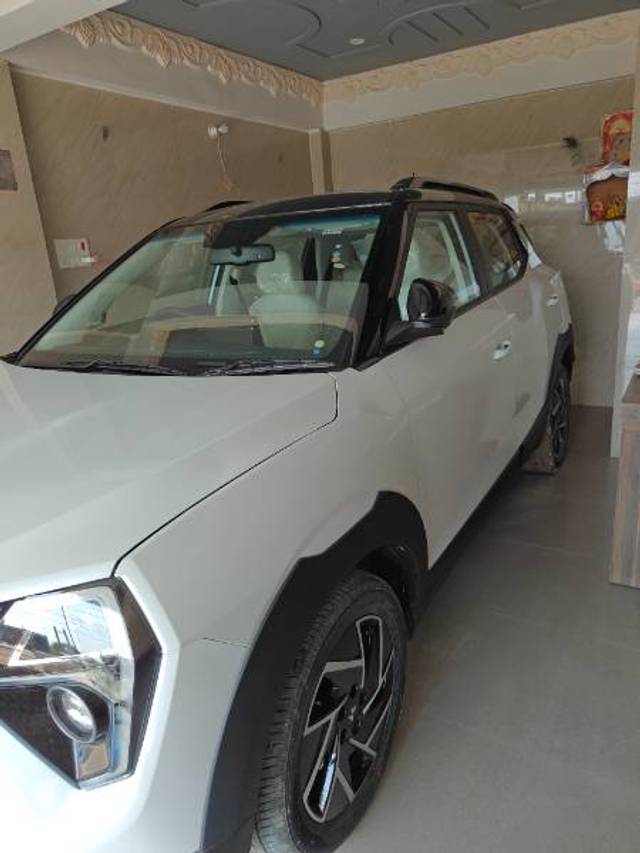https://images10.gaadi.com/usedgaadi-sellcar/UsedCar/f59ebf96a/95b31ed0-dde8-46e1-ae4d-9e93c2d938b7.jpg?imwidth=6400