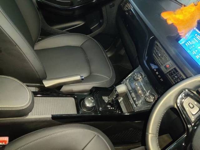 https://images10.gaadi.com/usedgaadi-sellcar/UsedCar/f5a03828a/82ef43ca-d625-49e1-b26b-2596a7b7375f.jpg?imwidth=6402