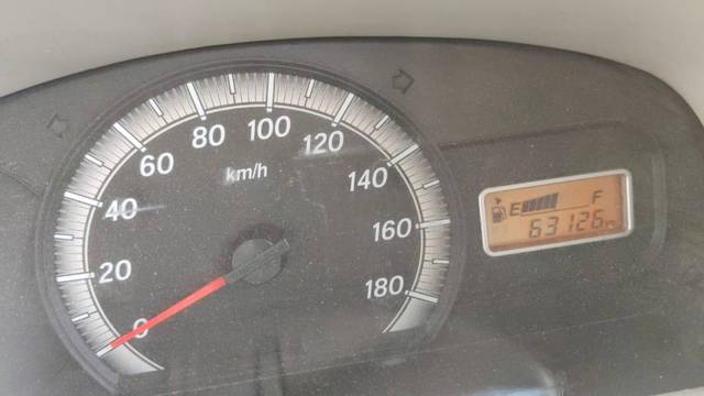 https://images10.gaadi.com/usedgaadi-sellcar/UsedCar/f5a11769a/2829d6d4-91de-4c25-b057-b40ee29895e9.jpg?imwidth=6402
