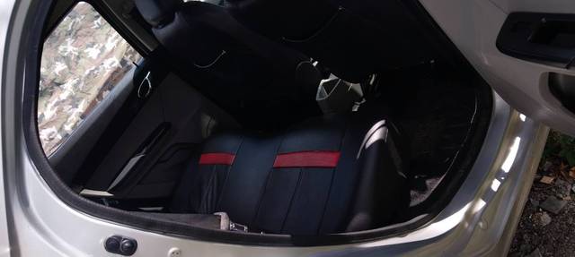 https://images10.gaadi.com/usedgaadi-sellcar/UsedCar/f5a15c5fa/446f84a6-e070-4eb9-ba2c-4e92a4ae2239.jpg?imwidth=6402