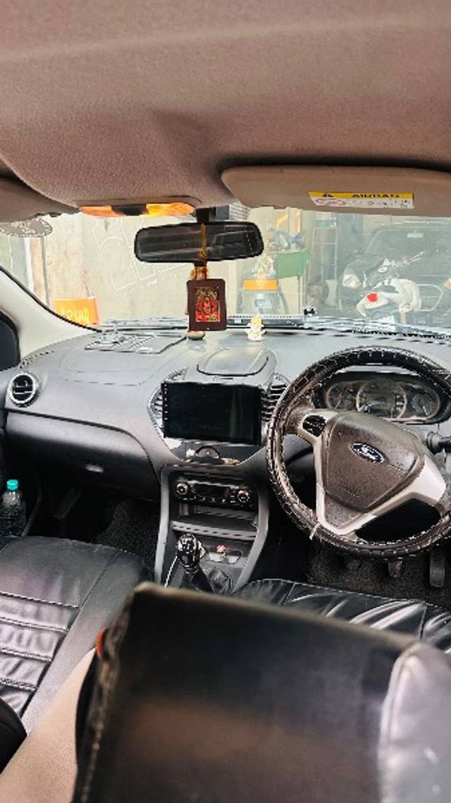 https://images10.gaadi.com/usedgaadi-sellcar/UsedCar/f5a1be21a/b1f04ce2-8cf9-4c91-aba6-1ccb4319341c.jpeg?imwidth=6401