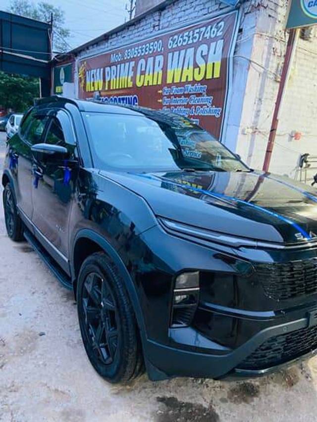 https://images10.gaadi.com/usedgaadi-sellcar/UsedCar/f5a34b92a/64913172-45bb-4698-81a6-b3987882e299.jpg?imwidth=6402