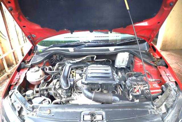 https://images10.gaadi.com/usedgaadi-sellcar/UsedCar/f5a454aea/cc68671f-1721-4514-9cb0-c3c04ec57042.JPG?imwidth=6402