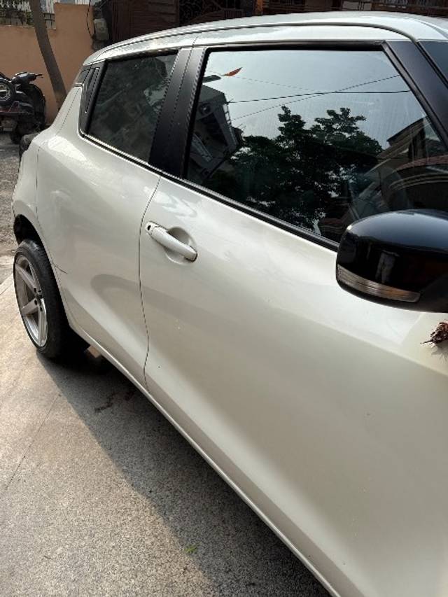https://images10.gaadi.com/usedgaadi-sellcar/UsedCar/f5a46b60a/a42d3664-f3e9-4016-8842-347e68d1dd80.jpg?imwidth=6402