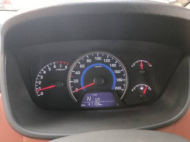 https://images10.gaadi.com/usedgaadi-sellcar/UsedCar/f5a47b9ea/1a2d0a4b-fa08-4883-b10a-98bdd0fe1549.jpg?imwidth=6401