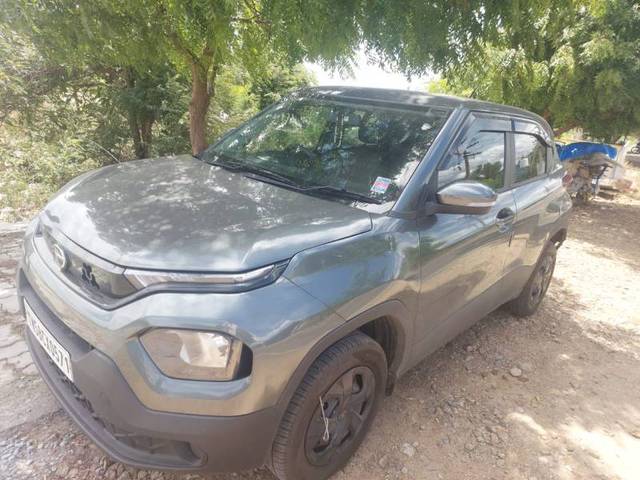 https://images10.gaadi.com/usedgaadi-sellcar/UsedCar/f5a4a463a/3a93659b-61cd-4208-b610-d0a1dc887075.jpg?imwidth=6400