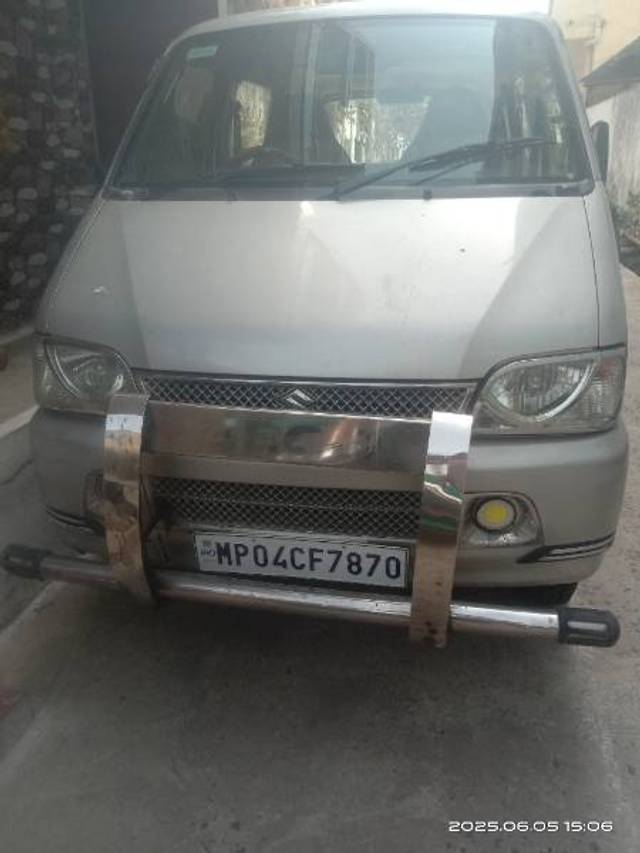 https://images10.gaadi.com/usedgaadi-sellcar/UsedCar/f5a525bea/e6cafa4d-aa4a-4c56-b9d2-514e0c88eeb5.jpg?imwidth=6400