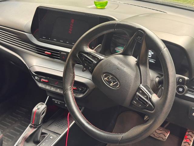 https://images10.gaadi.com/usedgaadi-sellcar/UsedCar/f5a58af1a/608efa7f-920e-475c-9516-405dd6eea299.jpeg?imwidth=6401