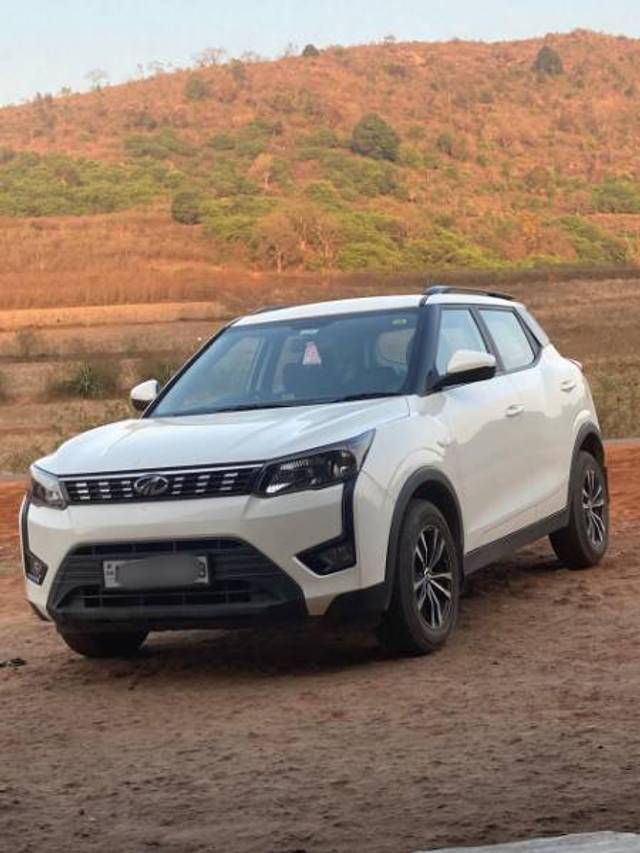 https://images10.gaadi.com/usedgaadi-sellcar/UsedCar/f5a66d11a/9fa82304-57ff-400e-8970-f3ec76093838.jpg?imwidth=6400