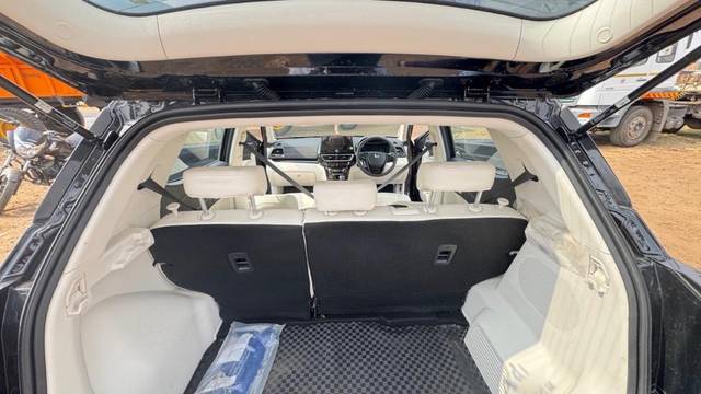 https://images10.gaadi.com/usedgaadi-sellcar/UsedCar/f5a786caa/5dea700e-156e-41b7-b4ee-5d685f662894.jpeg?imwidth=6401