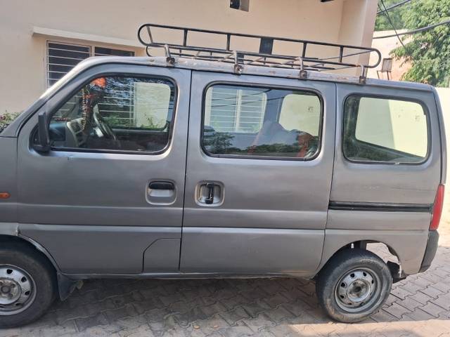 https://images10.gaadi.com/usedgaadi-sellcar/UsedCar/f5a78b4ca/166cbd4f-9b9b-477e-b2c7-d85d24f067f9.jpeg?imwidth=6400