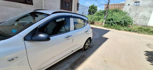 https://images10.gaadi.com/usedgaadi-sellcar/UsedCar/f5a7a615a/414c4fea-7c7a-4bb4-b5a8-d461fc0e4cea.jpg?imwidth=6402