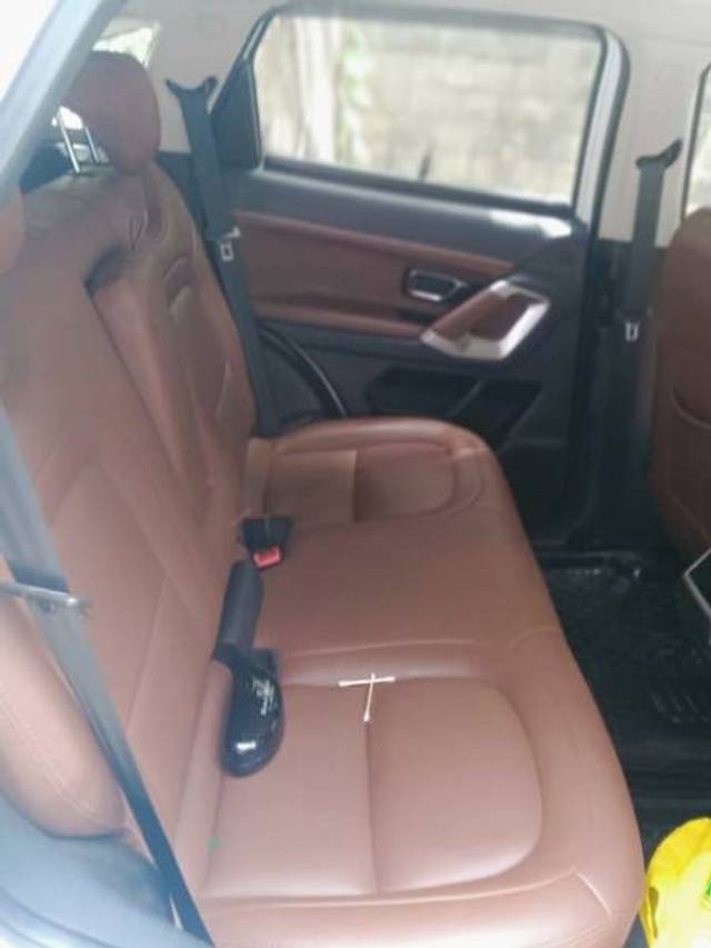 https://images10.gaadi.com/usedgaadi-sellcar/UsedCar/f5a90efda/43f83113-6d84-47ef-bff0-9c7cb89d89e9.jpg?imwidth=6401